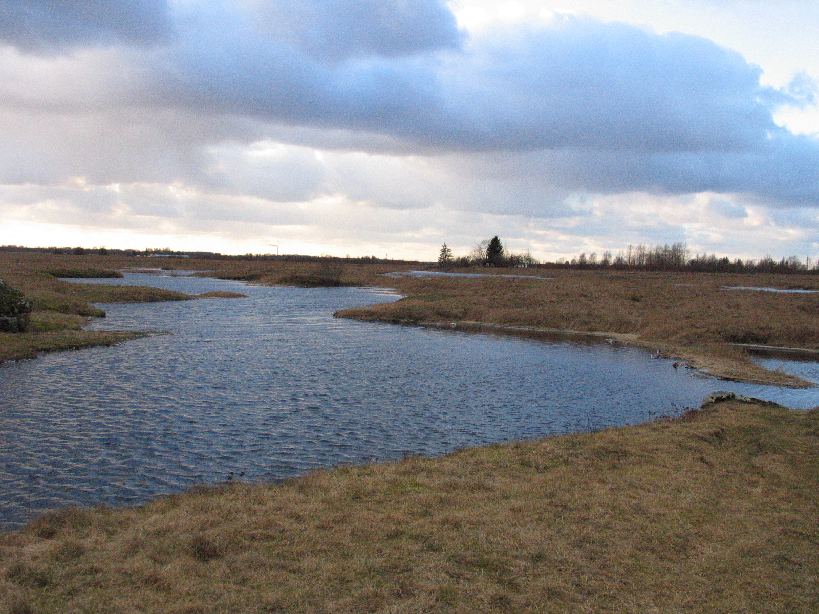 Karstijärved